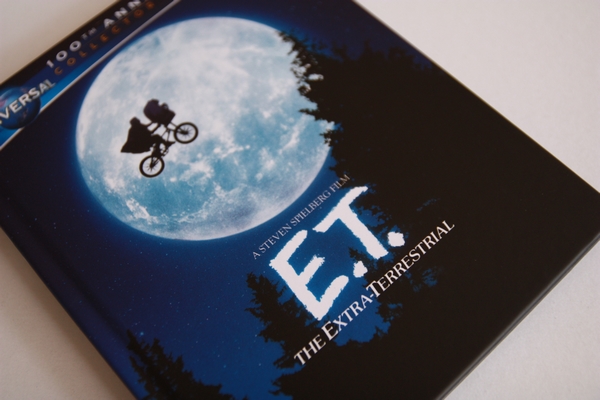 E.T. Mimozemšťan (přední obal bez přebalu)