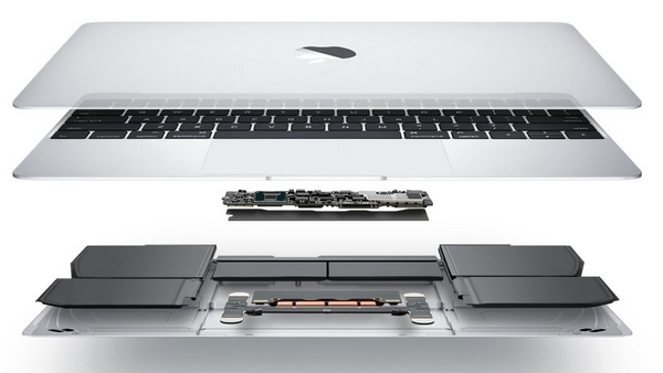 Nejvíc prostoru v novém MacBooku zabírá akumulátor