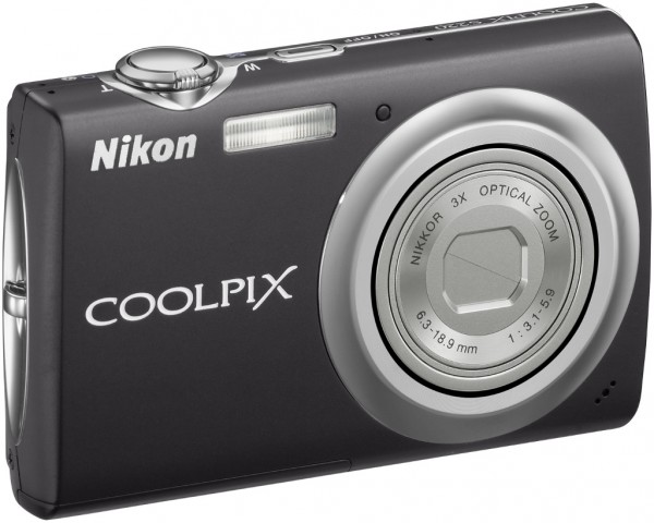 Digitální fotoaparát Nikon COOLPIX S220