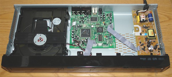 DVD přehrávač Toshiba XD-E500KE