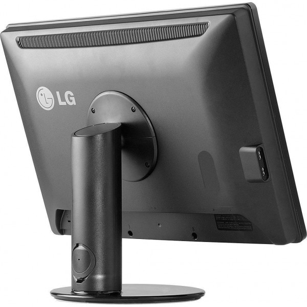 LCD monitor LG W2600HP
