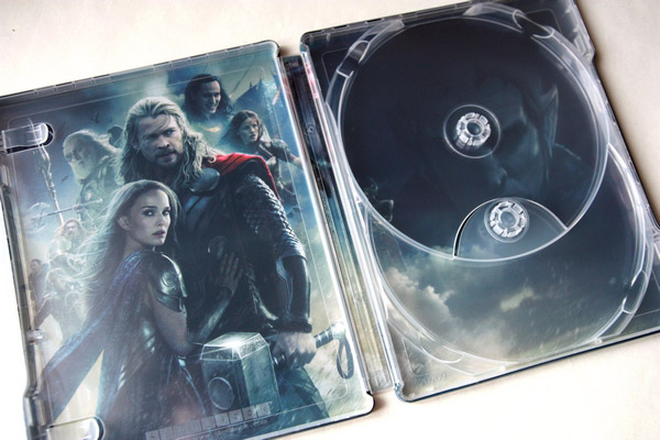 Thor: Temný svět (britský Blu-ray steelbook)